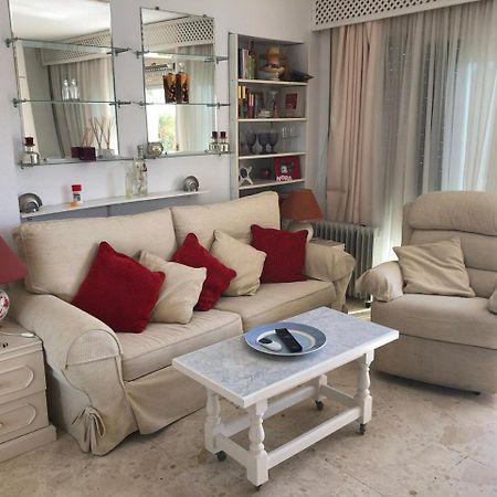 Estudio Con Terraza En มาร์เบยา ภายนอก รูปภาพ