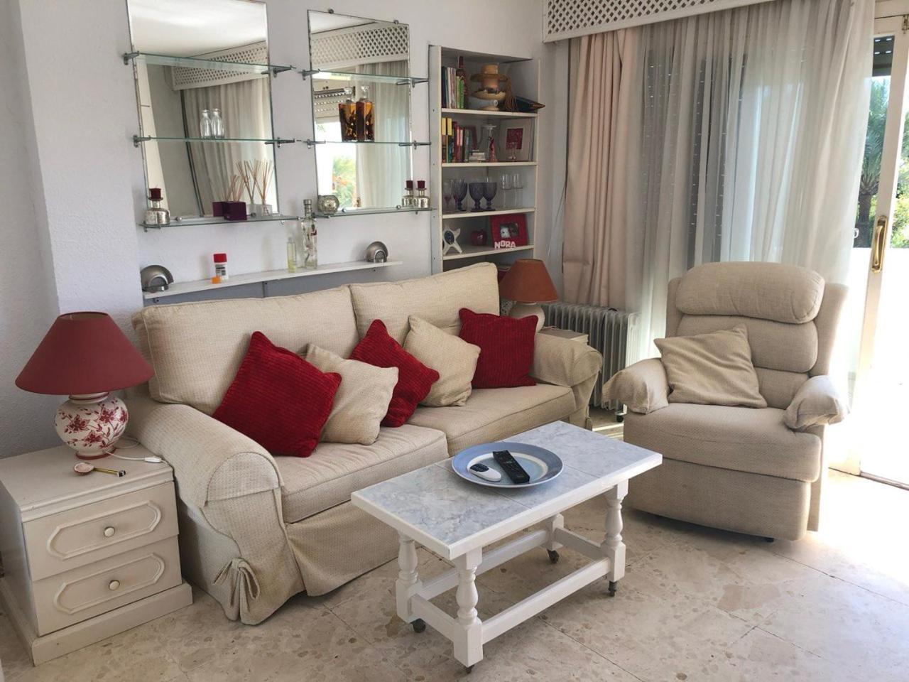 Estudio Con Terraza En มาร์เบยา ภายนอก รูปภาพ